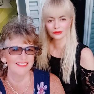 Meet your Posher, Wendy